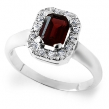 GARNET FREA Silver Ring