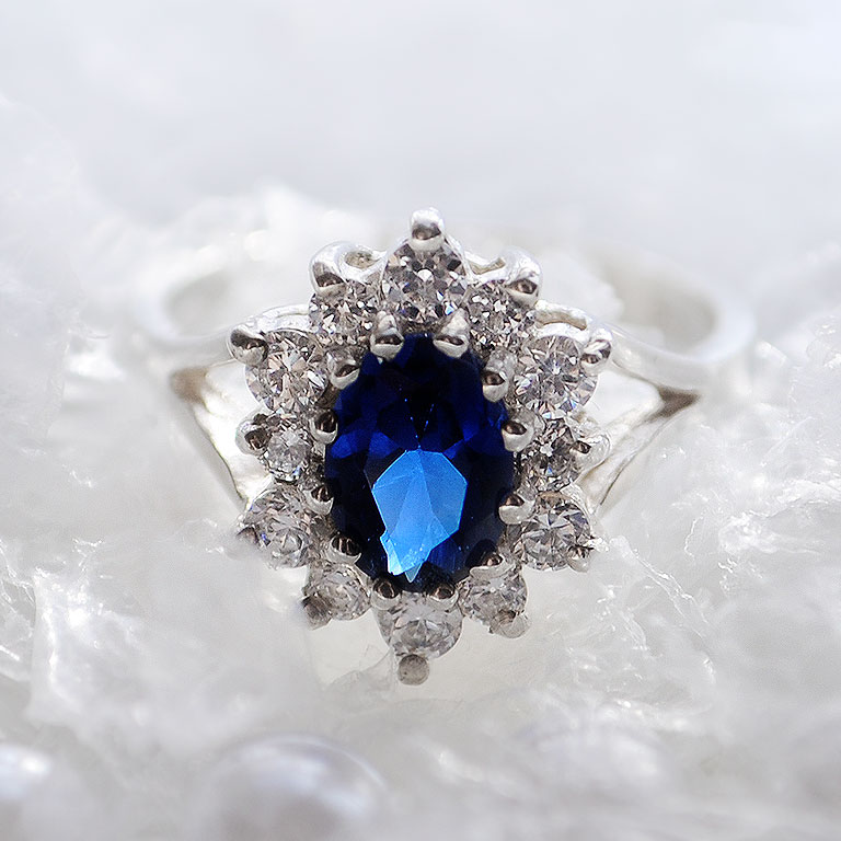 AMIRRA Sapphire Silver Ring