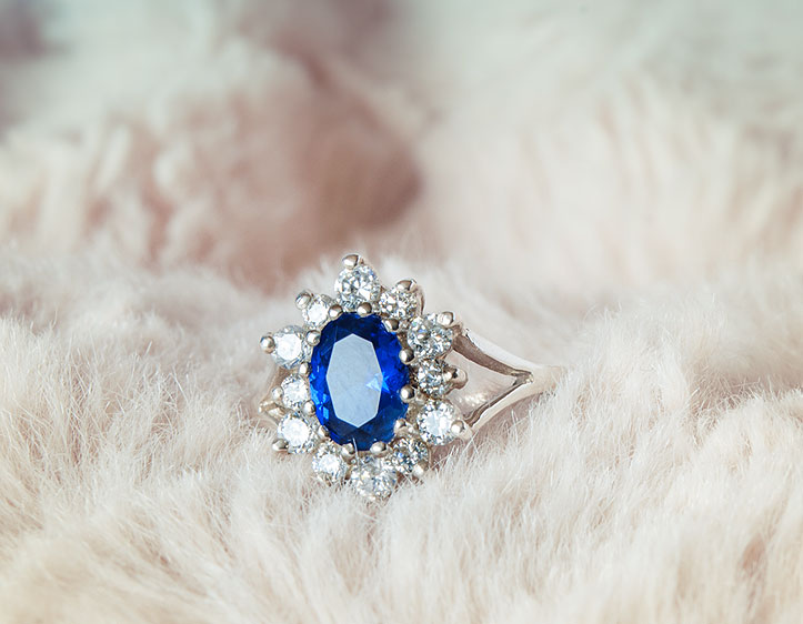 AMIRRA Blue Sapphire Silver Ring